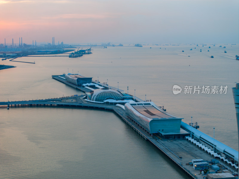 上海吴淞口国际邮轮港港口码头