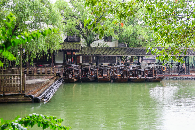 梅雨季的乌镇西栅美景