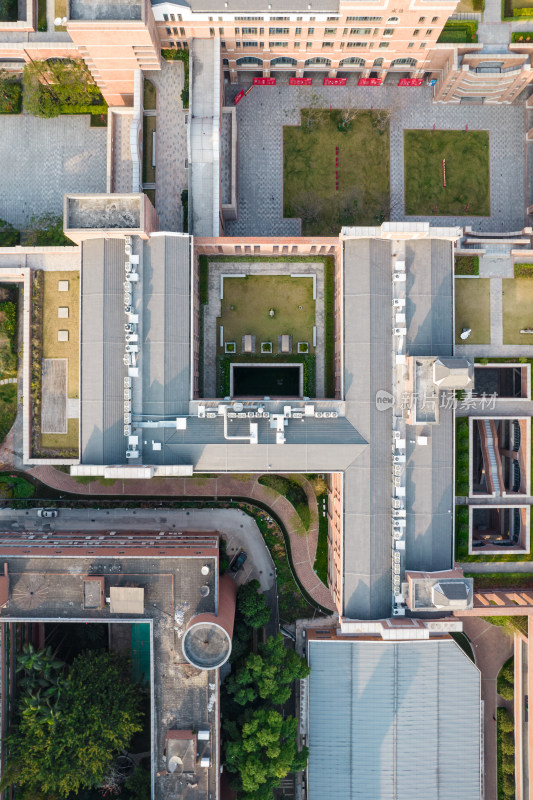 深圳中学泥岗校区