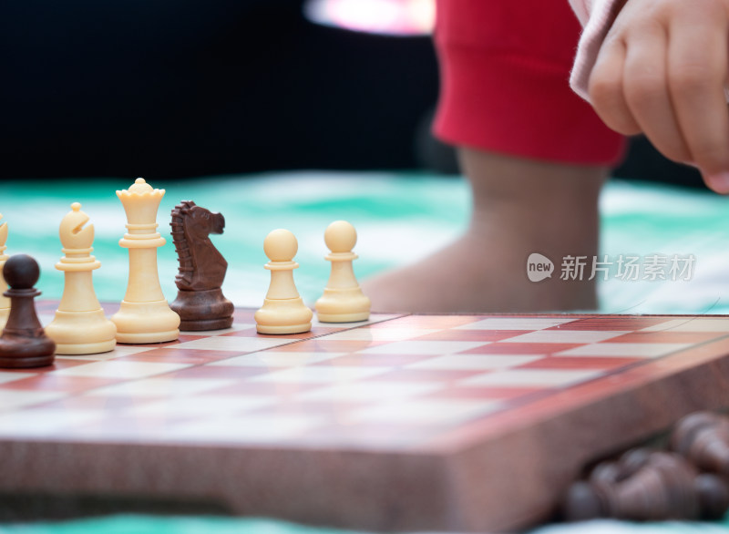 床上的国际象棋