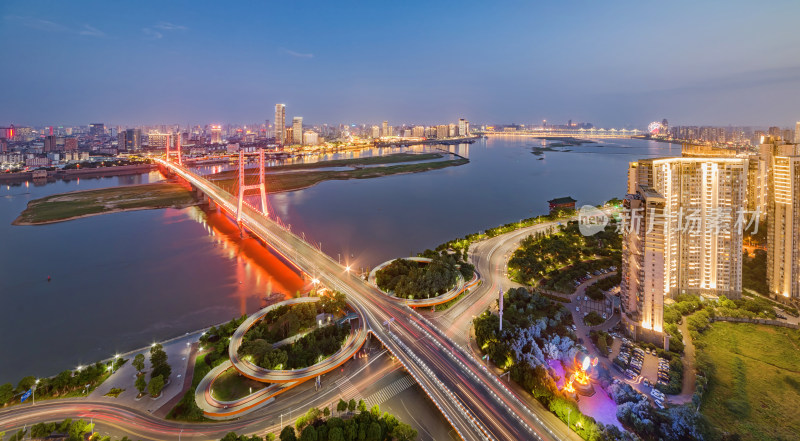 城市车流夜景延时