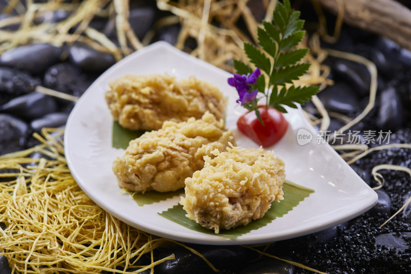 港式茶餐香炸鸡翅中