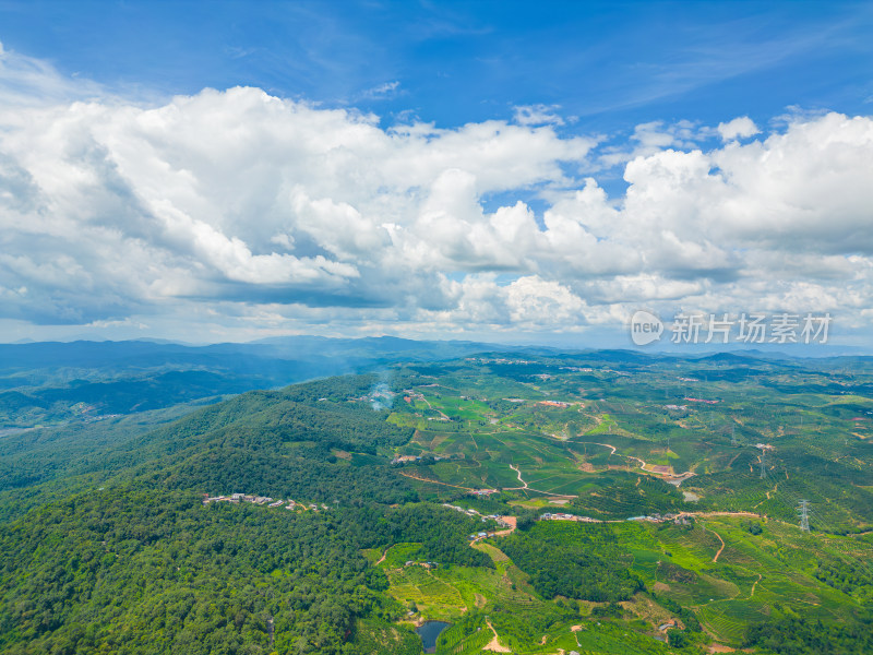 航拍乡村田园风光梯田田地