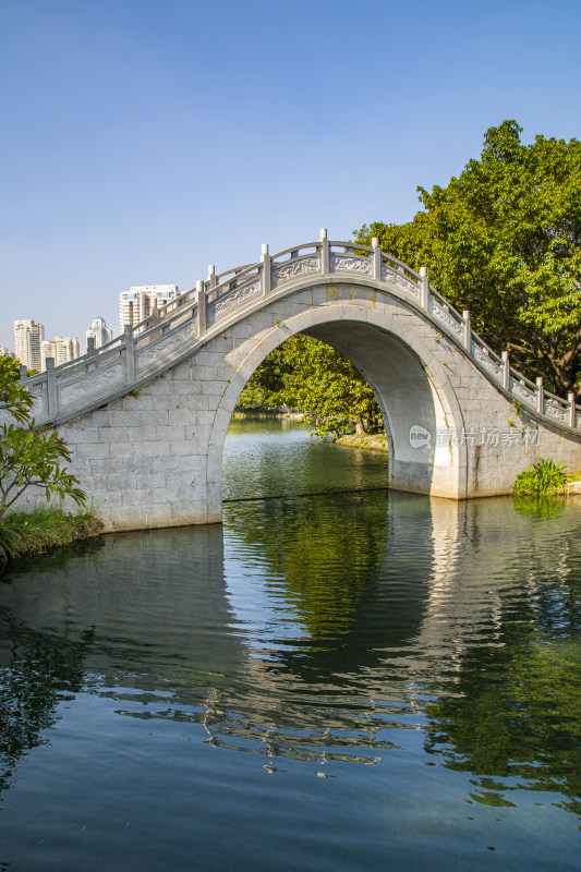 深圳荔湖公园浸月桥