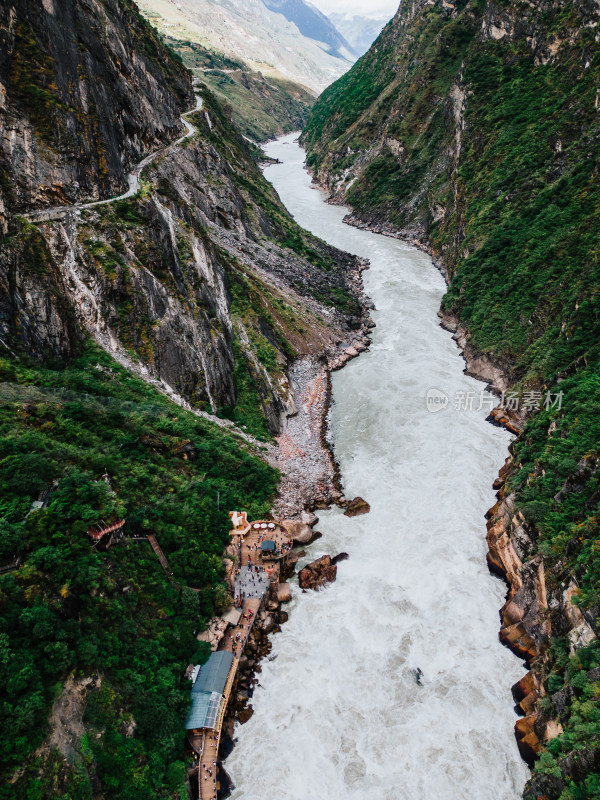 迪庆藏族自治州虎跳峡景区