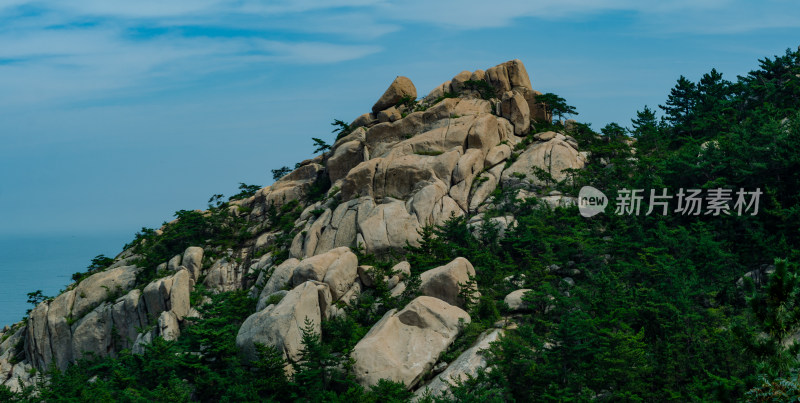 海上第一名山崂山，仰口景区的山峰