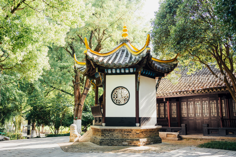 合肥包公园包公祠