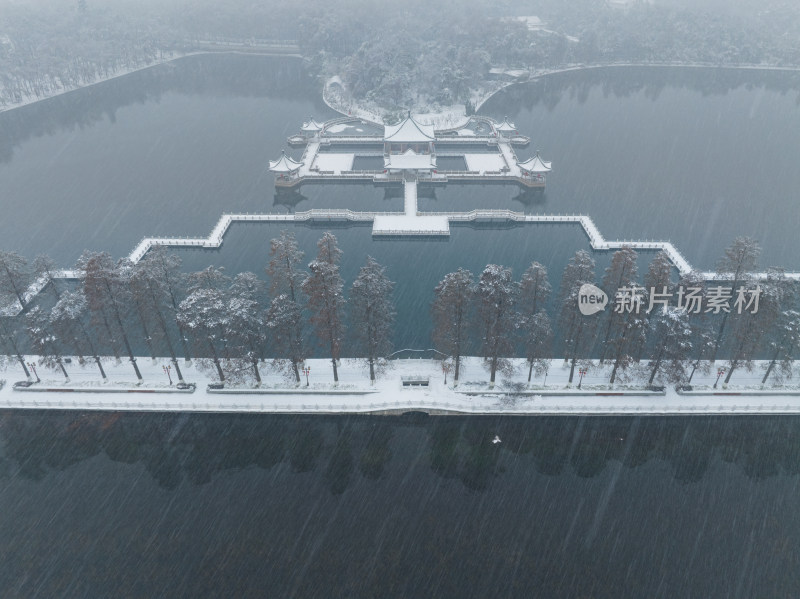 武汉东湖风景区雪景风光