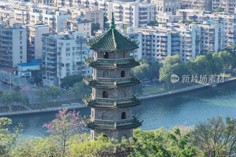 广西柳州蟠龙山公园蟠龙塔