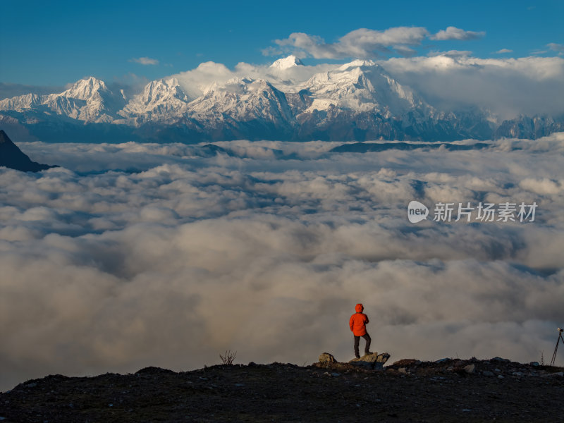 四川雅安牛背山云海云瀑贡嘎雪山高空航拍