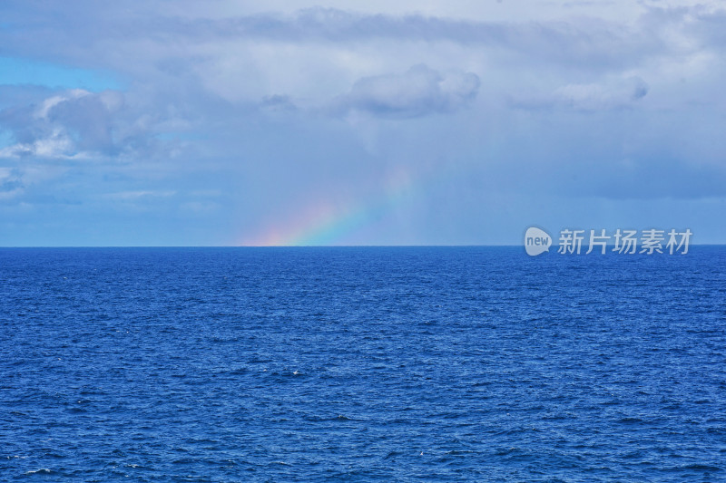 澳大利亚kiama小镇，海上彩虹