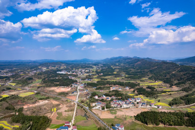 山川丘陵农田农业种植航拍图