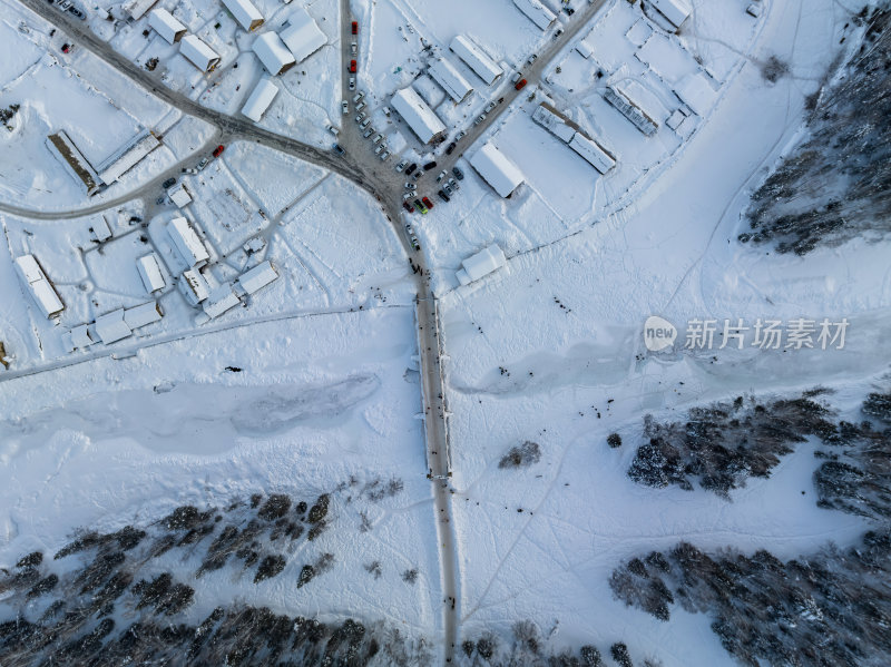 新疆北疆阿勒泰禾木冬季雪景童话世界航拍