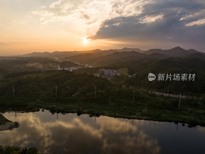 江西上饶网红景点婺女洲日落夜景航拍