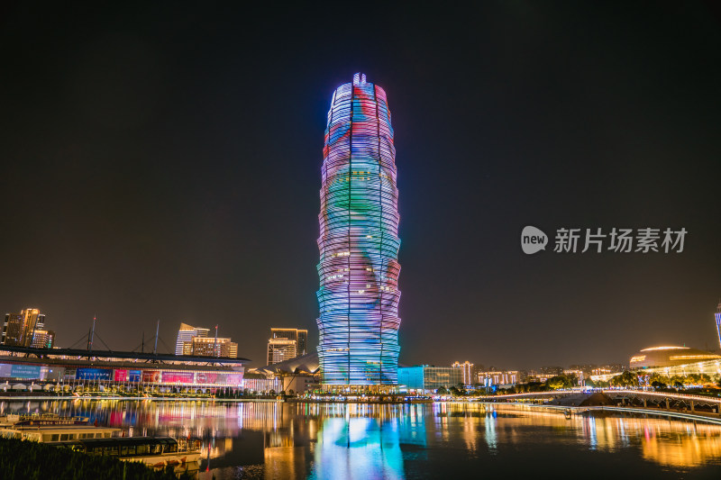 河南郑州国际会展中心千玺广场玉米楼夜景