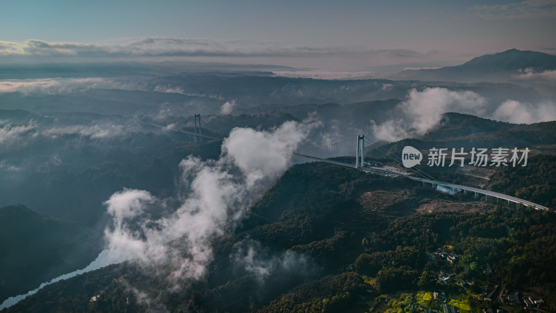 超级工程龙江大桥全景