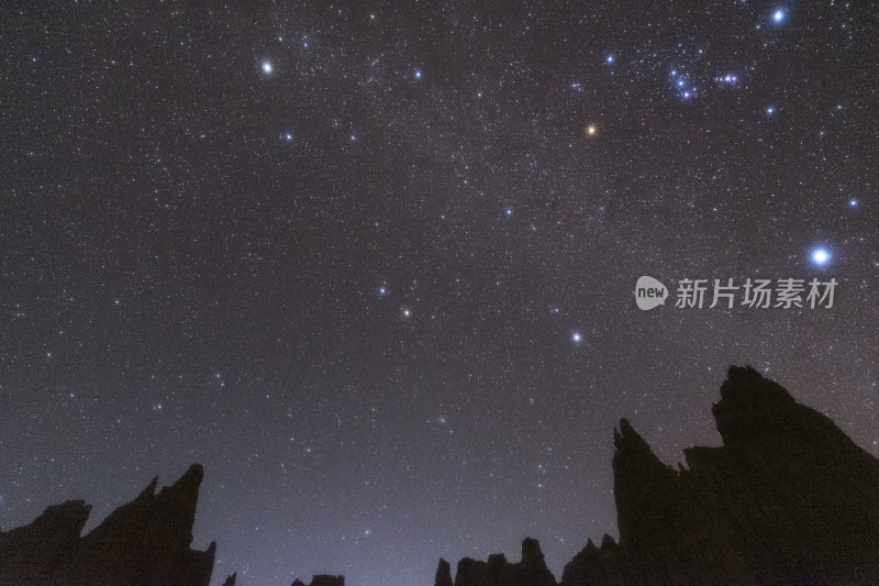 星空下的云南土林特色地貌夜景