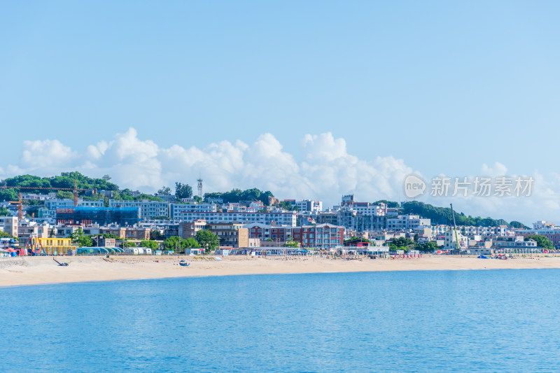 东山岛海滨城市海岸线全景