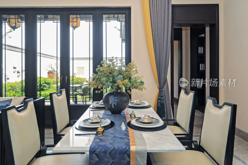 中式风格餐厅室内布置