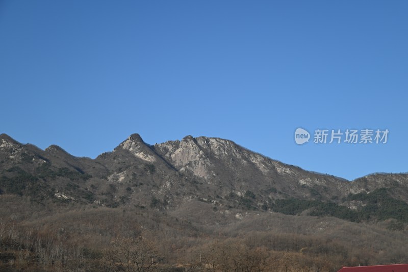 高山峻岭