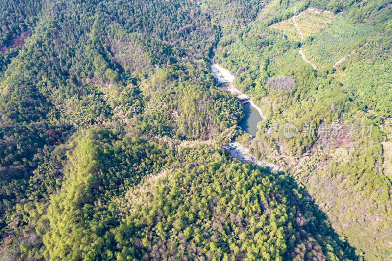 山川丘陵巍峨大山自然风景航拍