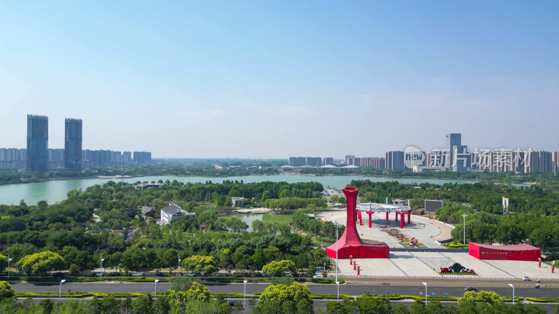 河南商丘市日月湖景区航拍