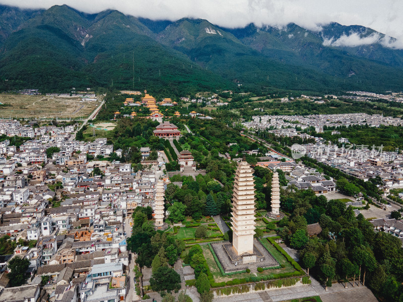 大理崇圣寺三塔