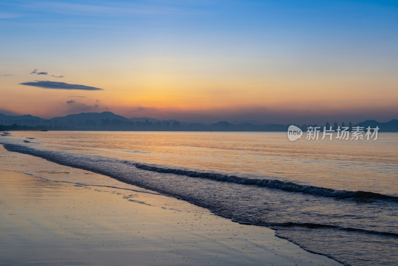 金色海岸的日出