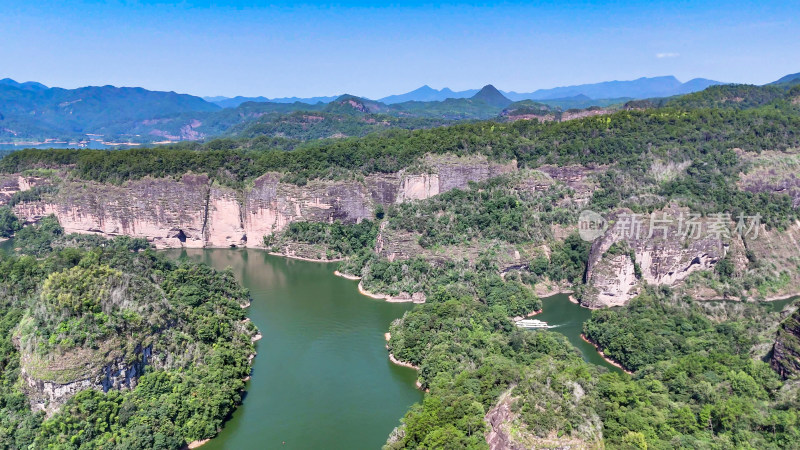 福建泰宁大金湖丹霞地貌大赤壁景区航拍