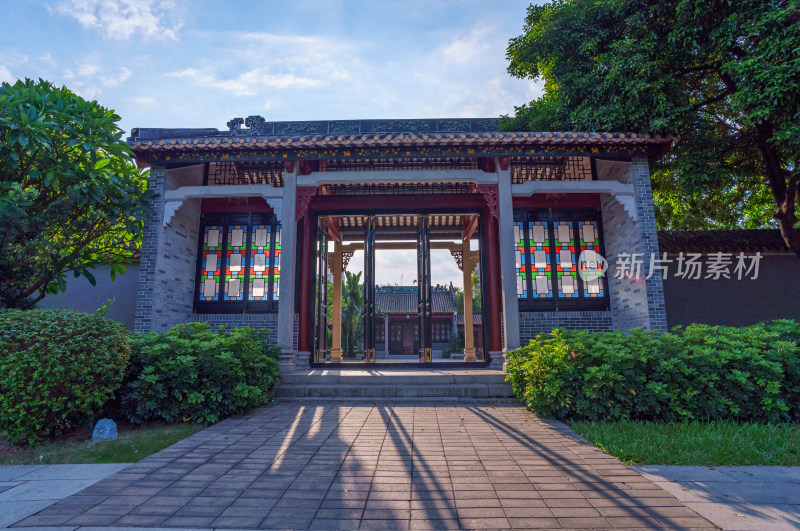 佛山顺峰山公园中式传统建筑庭院