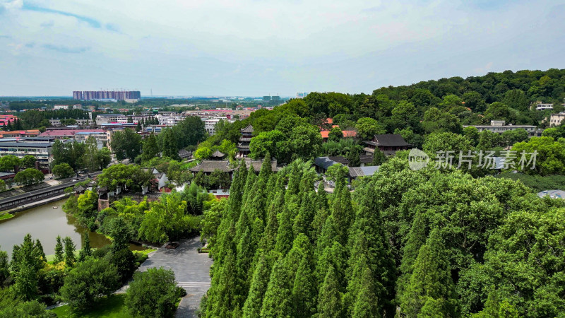 航拍湖北黄冈东坡赤壁4A景区