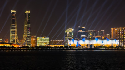 杭州钱江新城亚运灯光秀夜景