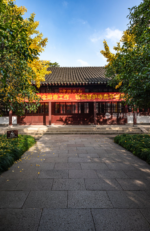 苏州北寺塔报恩寺秋色景观