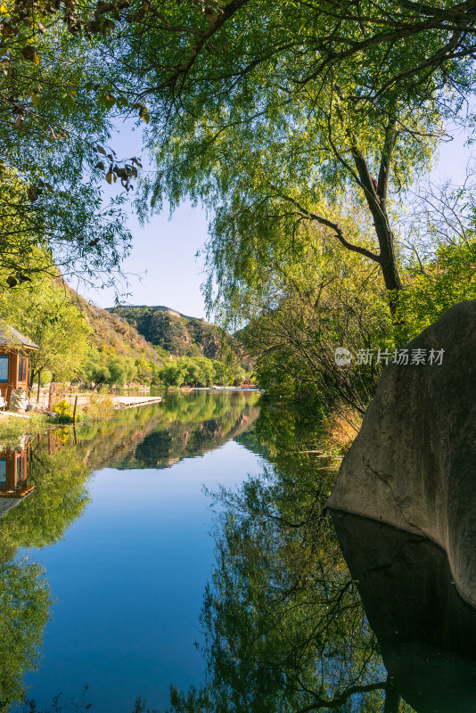 秋天的黄花城水长城