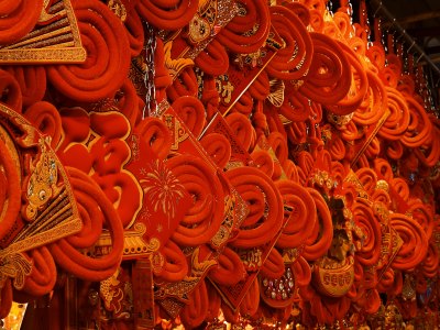 实拍过年喜庆春节装饰年货市场
