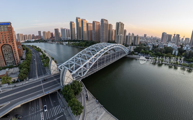 天津海河国泰桥风光