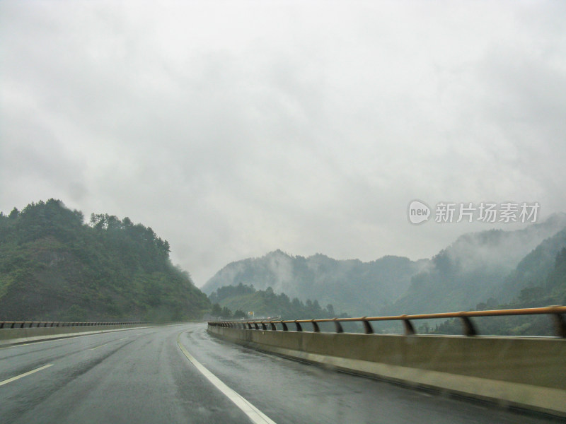 2012年贵州境内自驾小路沿途自然风光