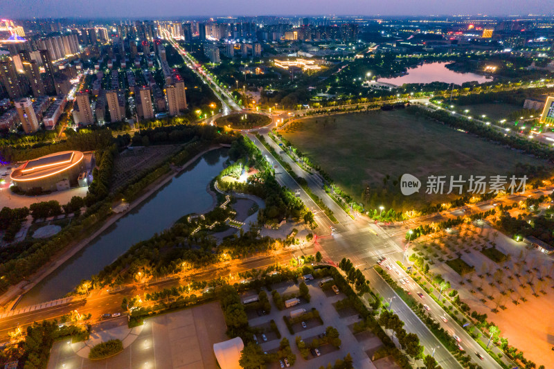 河南周口行政中心市政府周边夜景