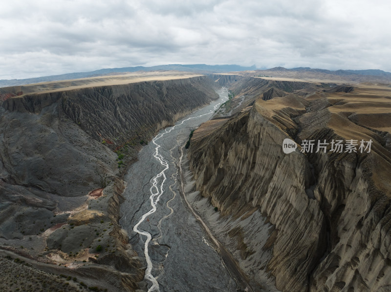 新疆安集海大峡谷