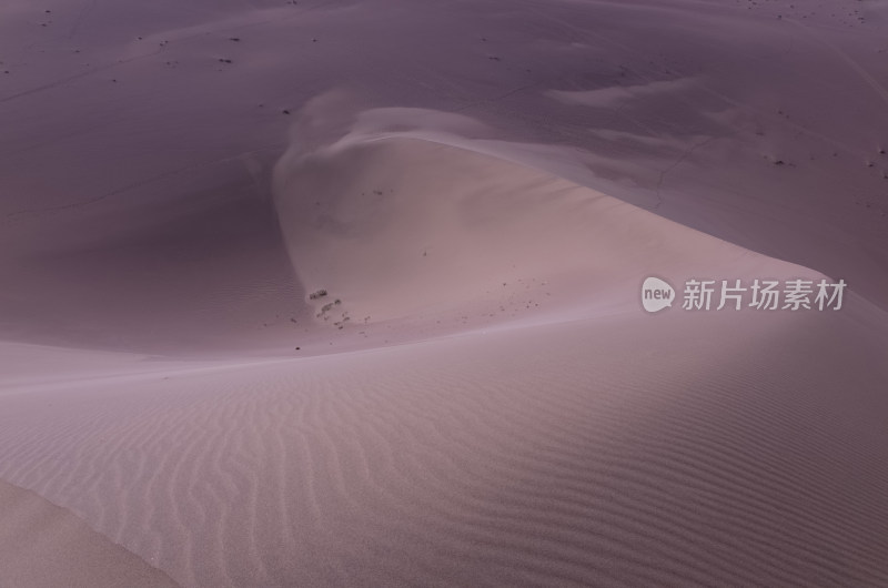 甘肃敦煌鸣沙山月牙泉旅游景区沙漠沙丘风光