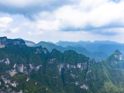 湖南张家界高山山川地貌