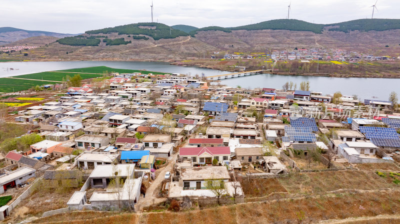 户外露营胜地山亭蜗牛房车营地