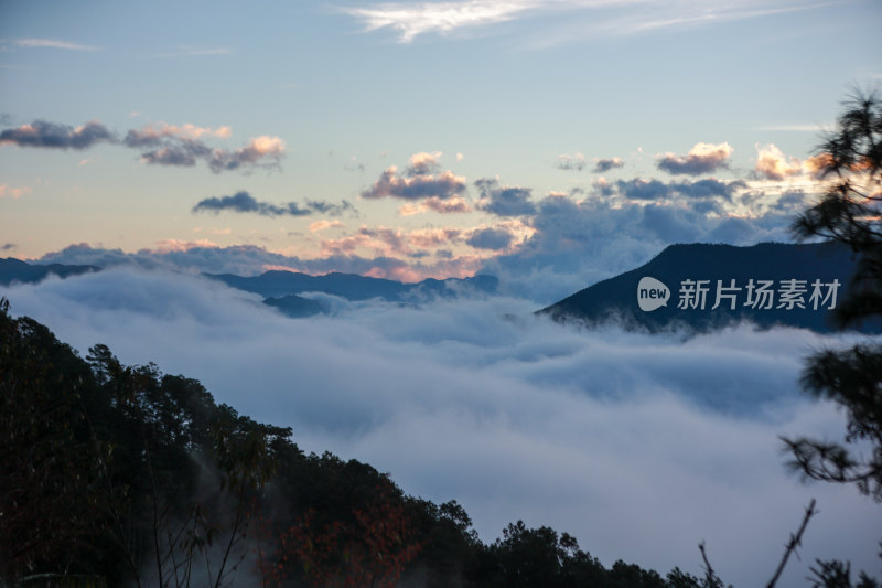 日出云海