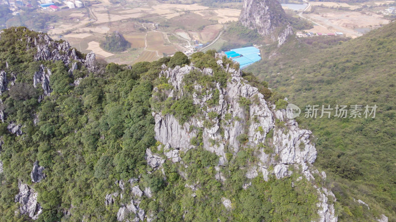 广西桂林山水甲天下哈斯特地貌奇山航拍