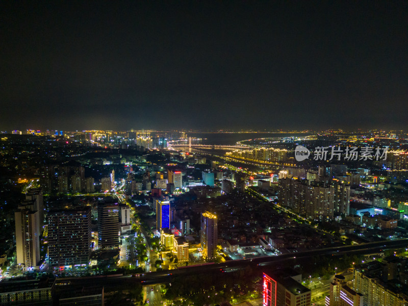 福建泉州城市大景夜景航拍图