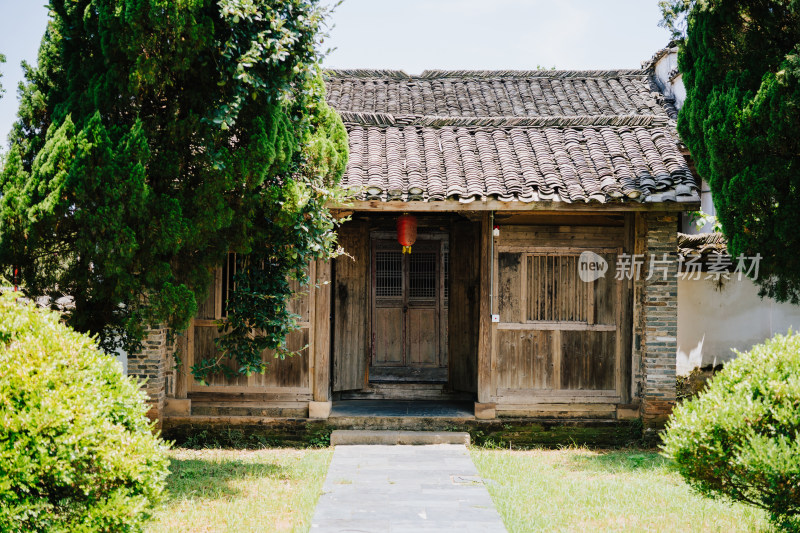 景德镇浮梁县古衙红塔