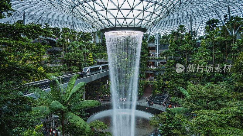 新加坡 樟宜机场 星耀樟宜 小火车 景观