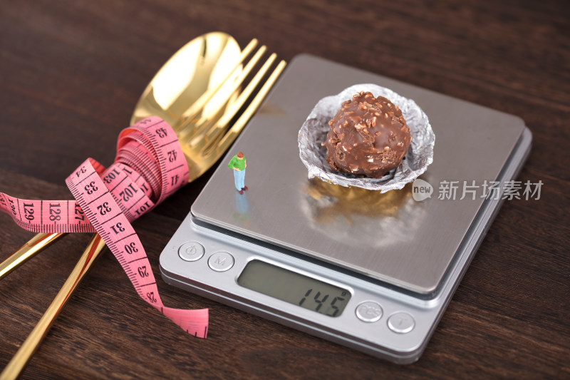 微缩创意肥胖症者控制甜食摄入