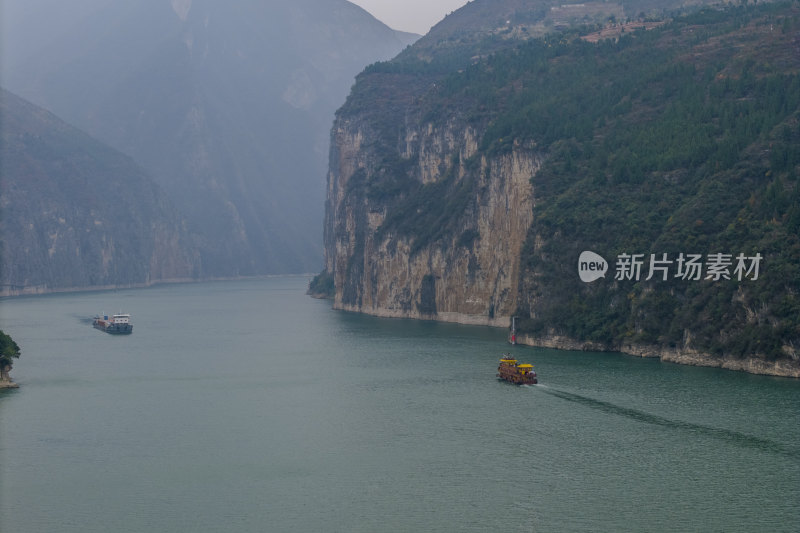 长江三峡奉节瞿塘峡山水风光