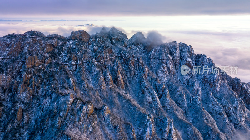 山脉大雪云海航拍辽阔高远壮观背景自然风景